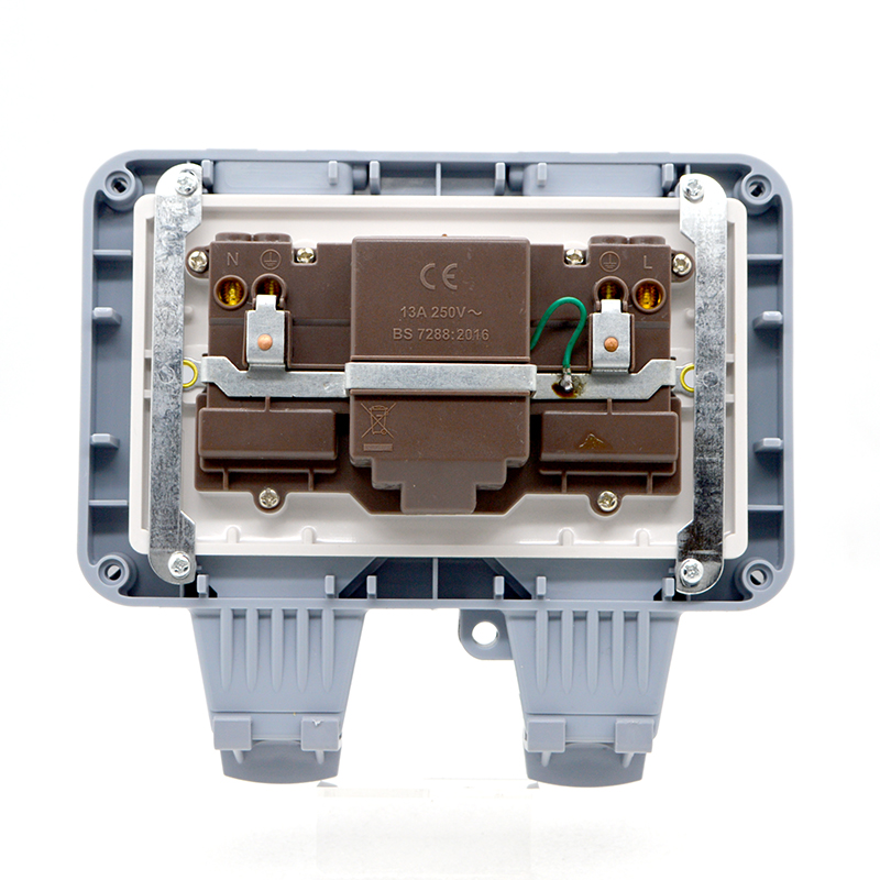 IP66 Outdoor Waterproof Socket - Outdoor Power Jack review and price